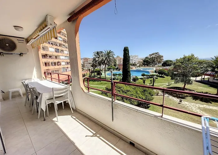 Isla De 1-24 Apartment Roses